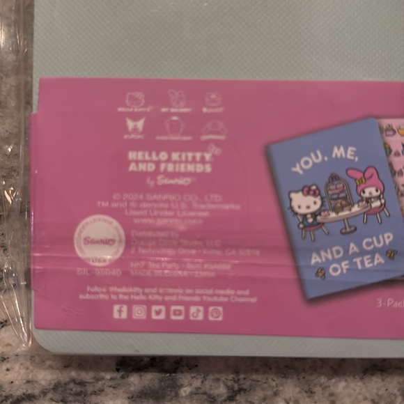 Hello Kitty & Friends 3 Pack Notebooks 80 Pages Each/240 Total New in Package - Picture 3 of 4